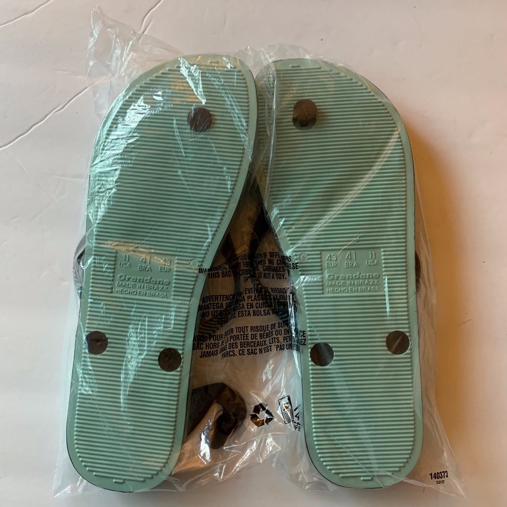 IPANEMA  Pineapple Flip Flop Size 11 - Picture 3 of 6